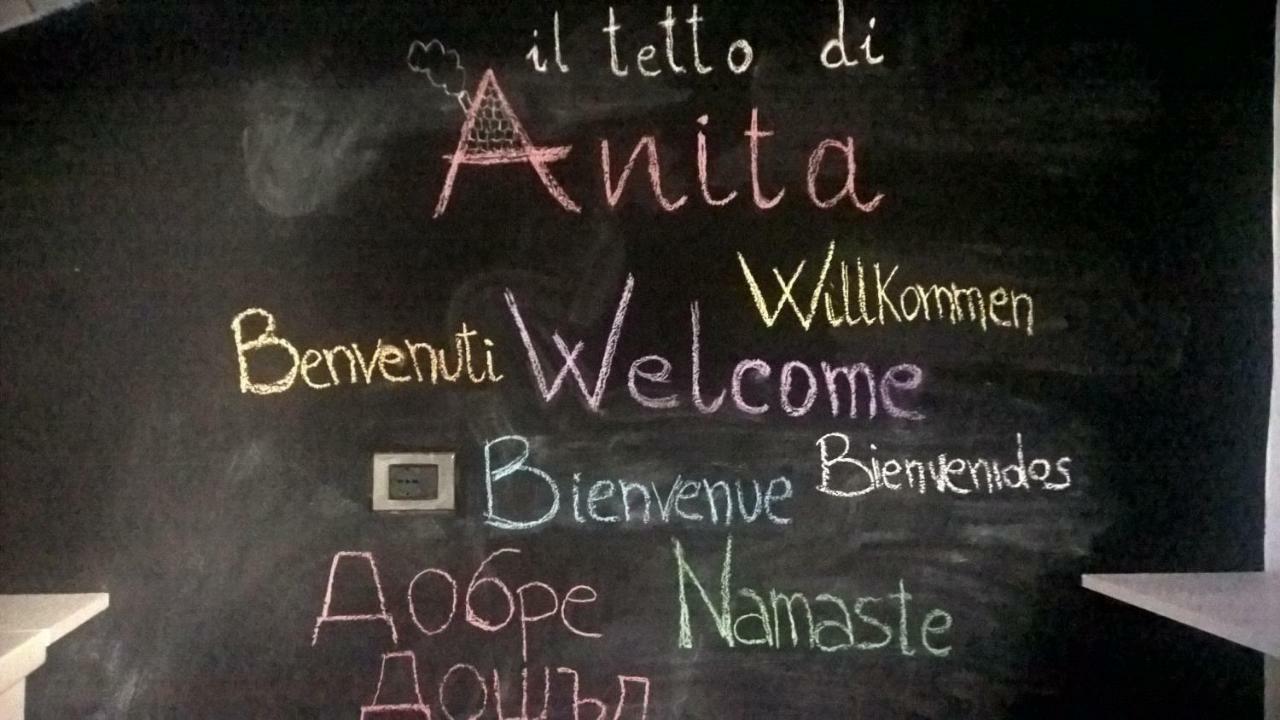 B&B Il Tetto Di Anita Gavi Exterior foto